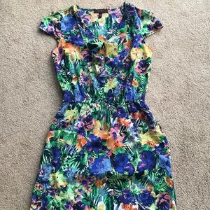 Jessica Simpson dress